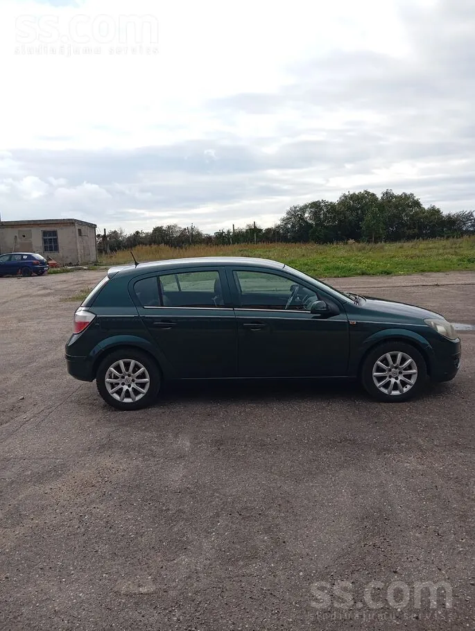 Opel Astra 2005 photo 3