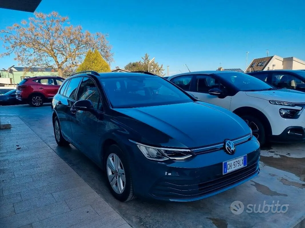 Volkswagen Golf 2021 photo 2