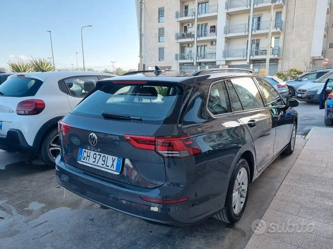 Volkswagen Golf 2021 photo 3