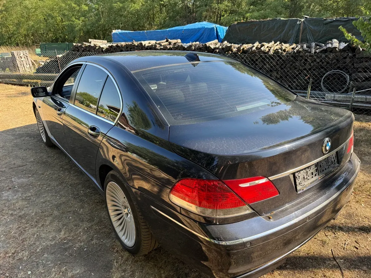 BMW 7 Series 2008 photo 3