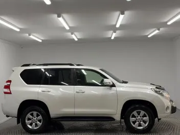 Toyota Land Cruiser Prado 2015 photo 3