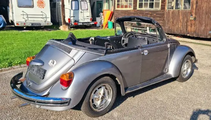 Volkswagen Beetle 1986 photo 2