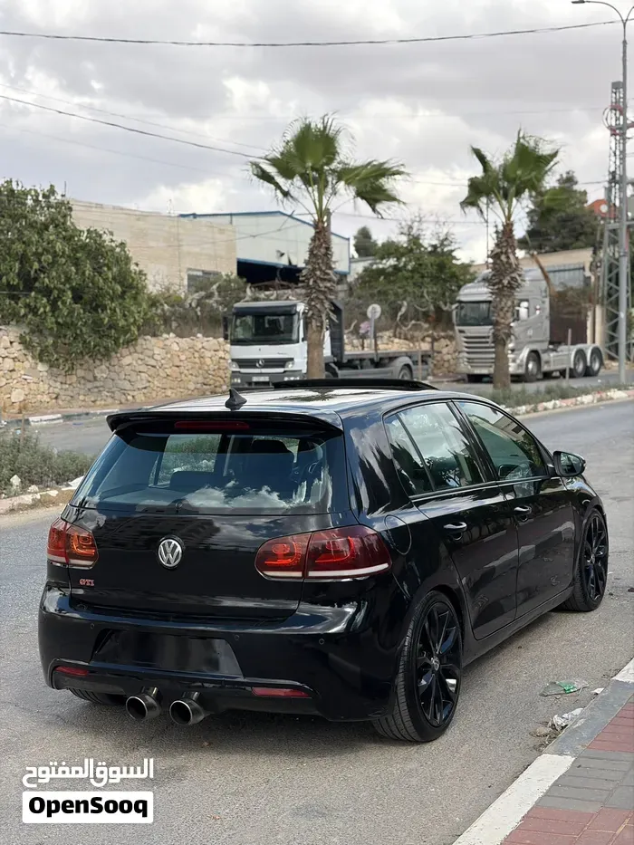 Volkswagen Golf 2009 photo 3
