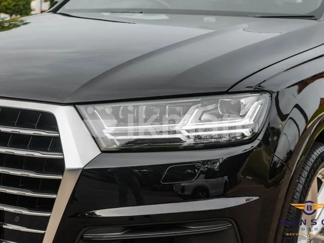 Audi Q7 2017 photo 3