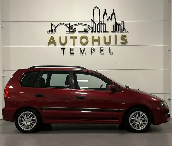 Mitsubishi Space Star 2005 photo 3