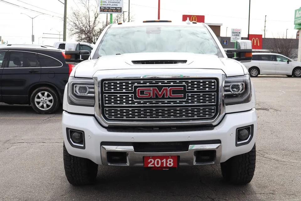 GMC Sierra 2500Hd 2018 photo 2