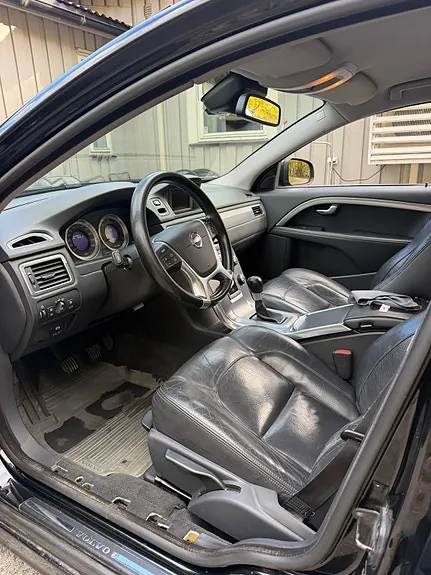Volvo V70 2012 photo 5
