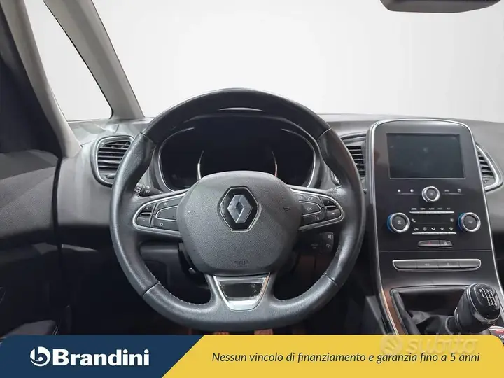 Renault Scenic 2018 photo 3