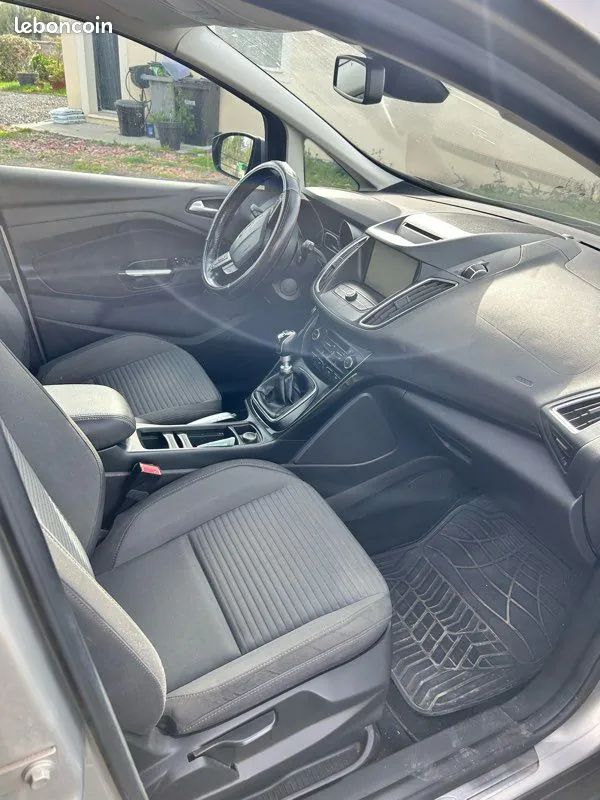 Ford C-Max 2016 photo 3