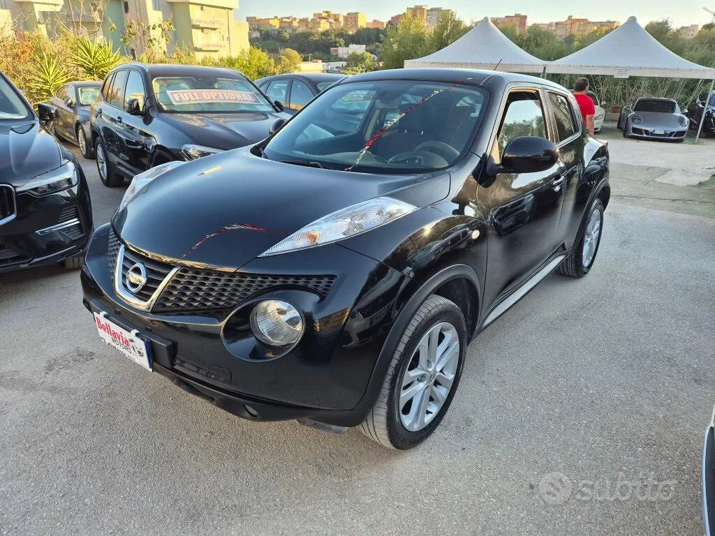 Nissan Juke 2011 photo 2