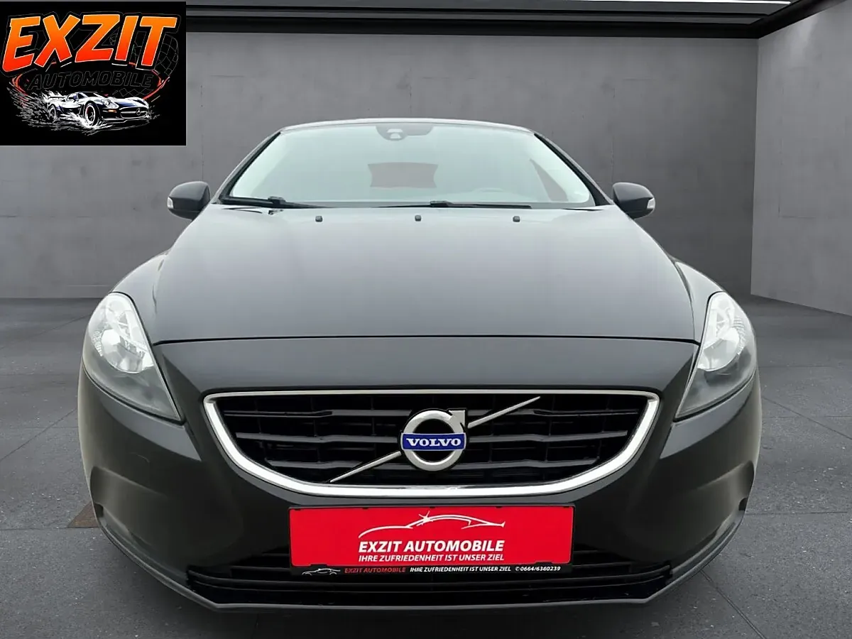 Volvo V40 2015 photo 2