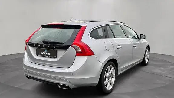 Volvo V60 2014 photo 5