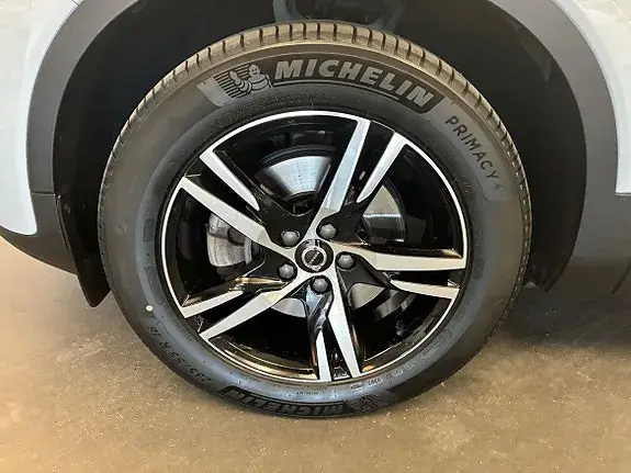 Volvo Xc40 2025 photo 5
