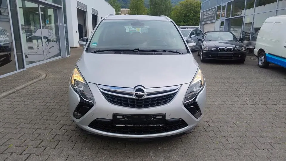 Opel Zafira Tourer