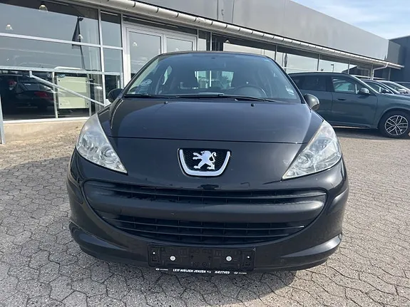 Peugeot 207 2007 photo 5