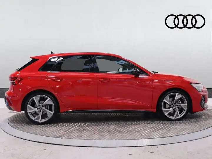 Audi A3 2026 photo 4