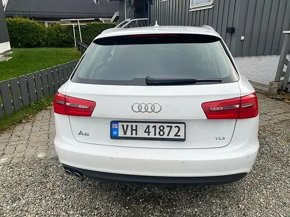 Audi A6 2012 photo 4
