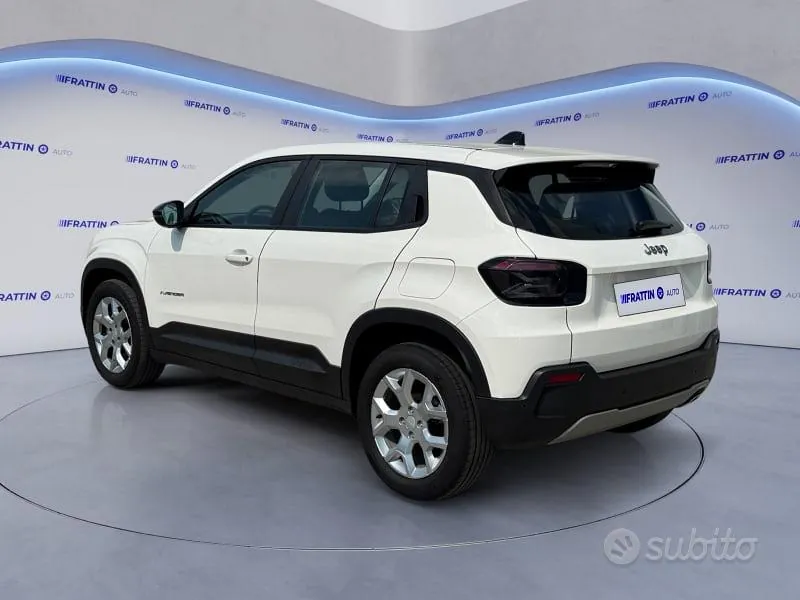 Jeep Avenger 2024 photo 2