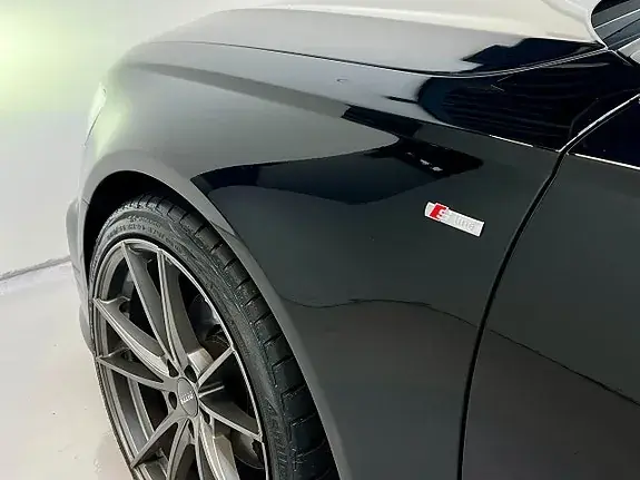 Audi A6 2017 photo 2