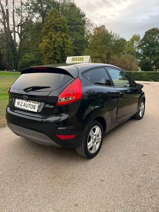 Ford Fiesta 2008 photo 2