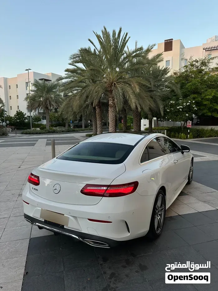 Mercedes-Benz E400