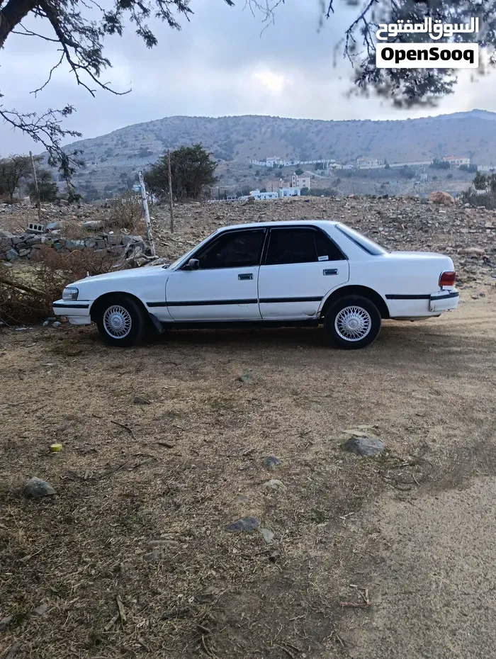 Toyota Cressida 1993 photo 2