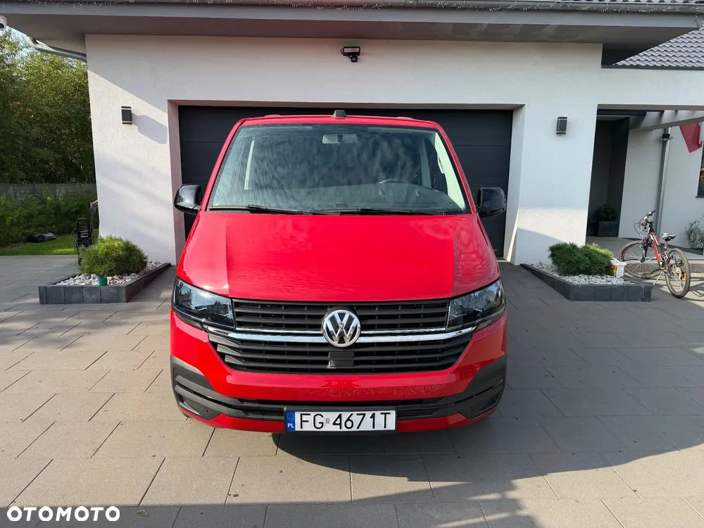 Volkswagen Multivan 2020 photo 2