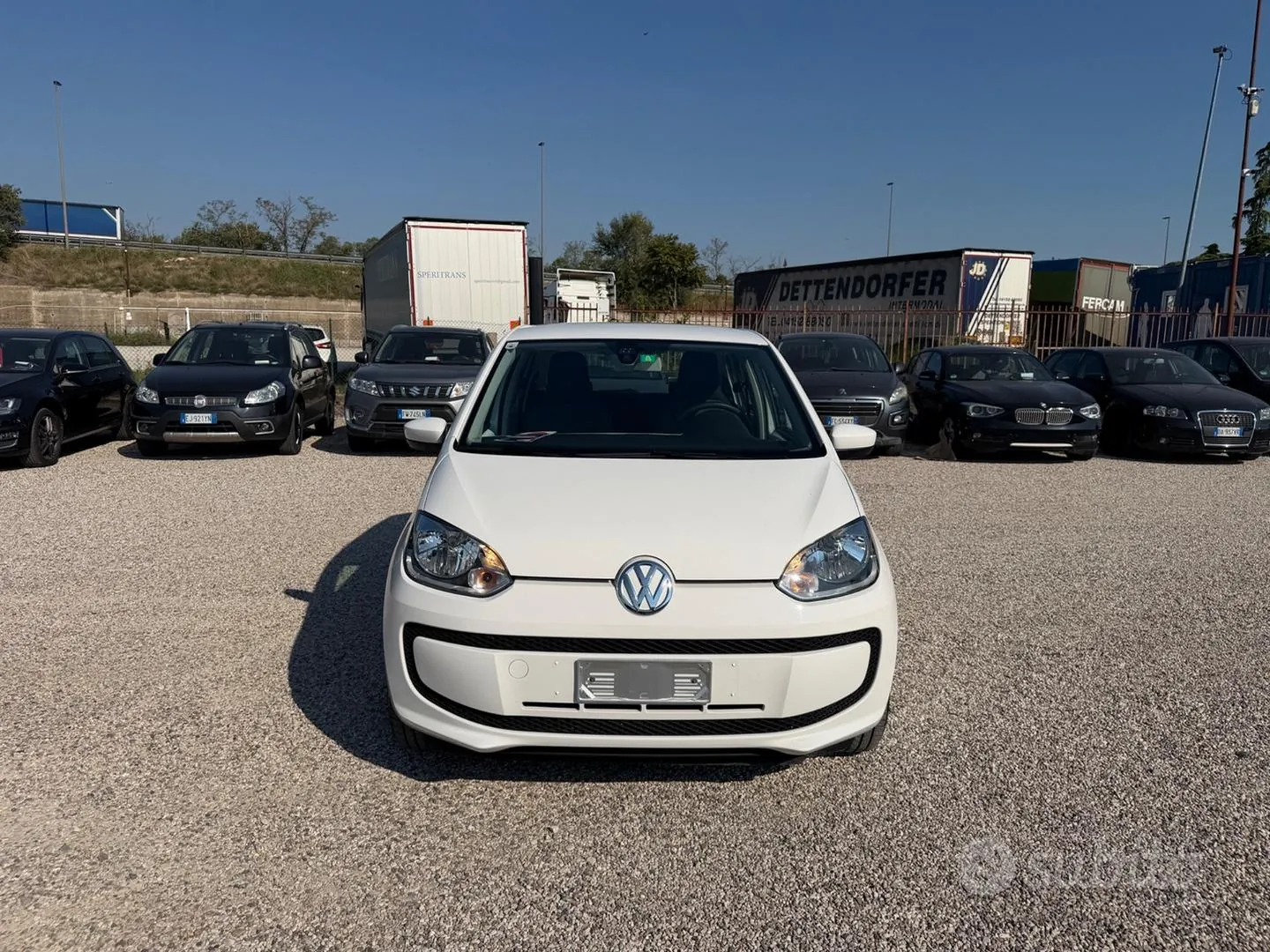 Volkswagen Up 2012 photo 4