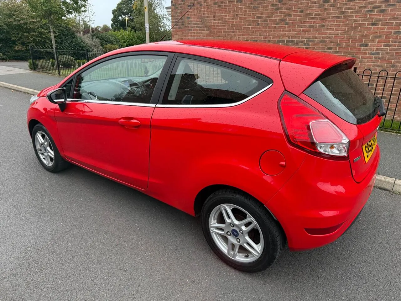 Ford Fiesta 2017 photo 2