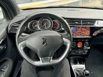 Citroen Ds3 2011 photo 3