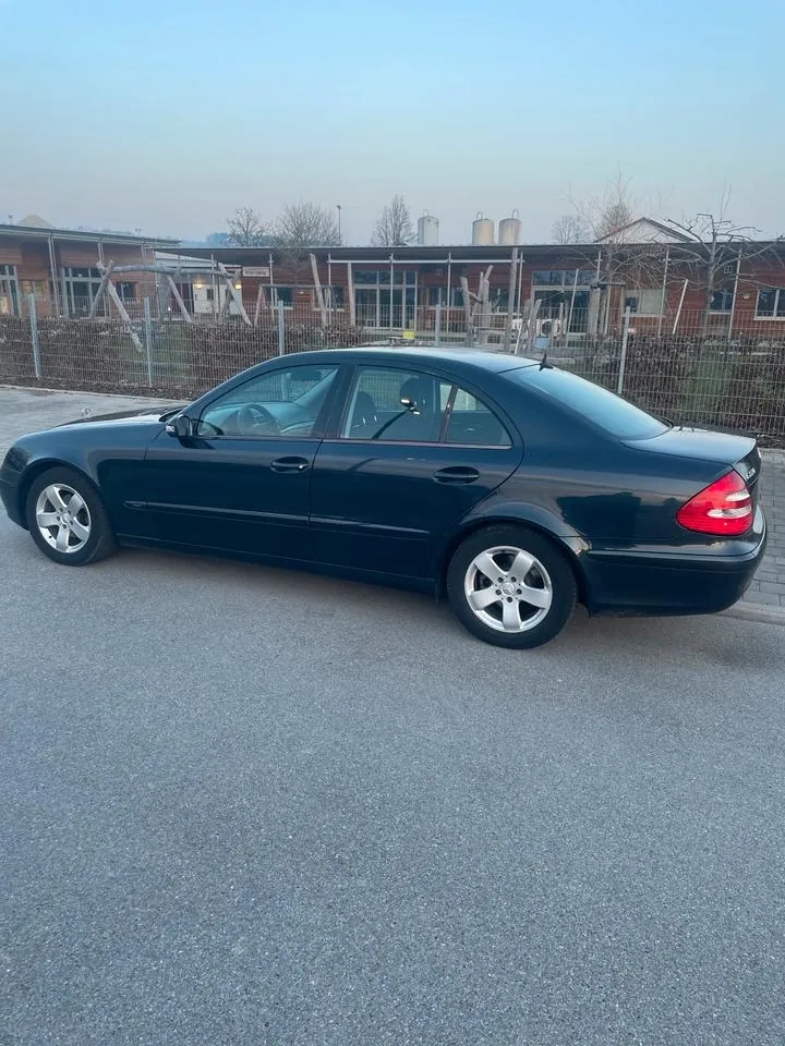 Mercedes-Benz E 220 Cdi