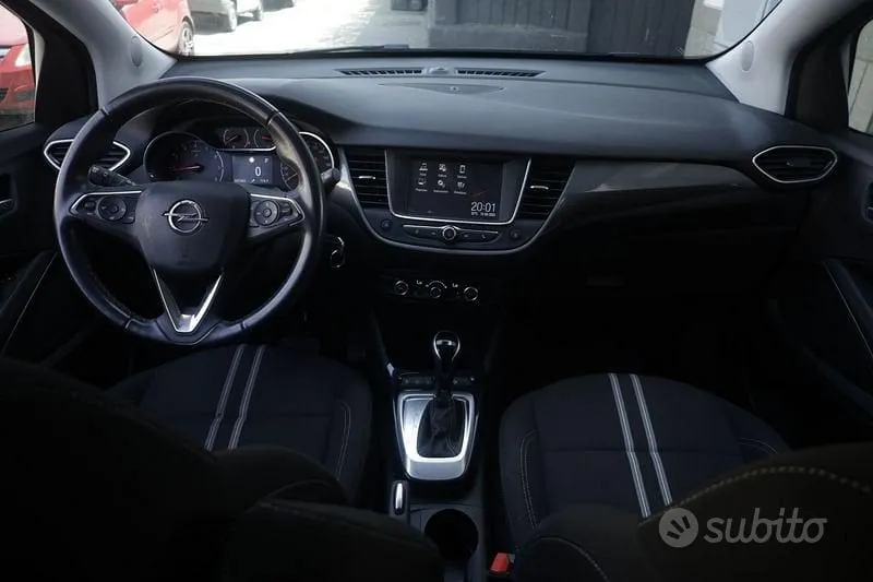 Opel Crossland 2023 photo 2