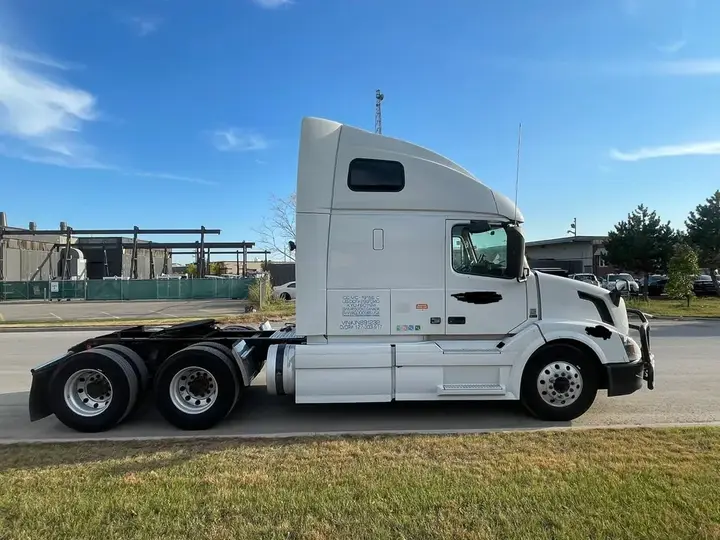 Volvo Vnl 760