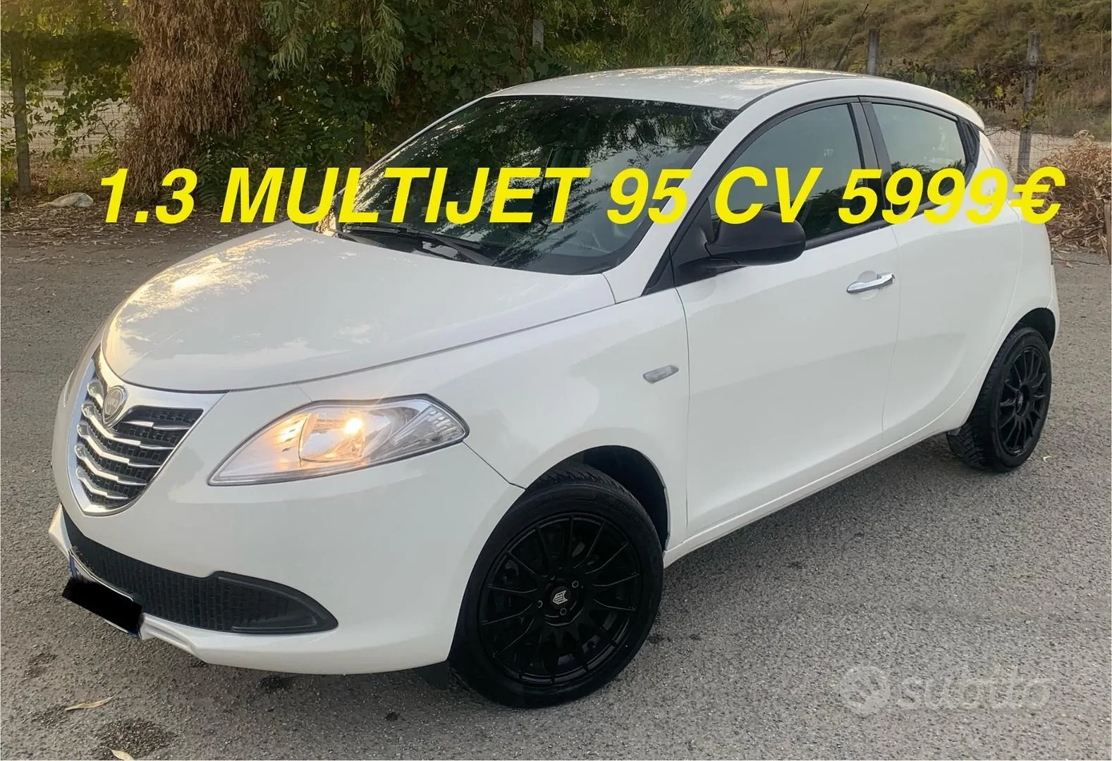 Lancia Ypsilon
