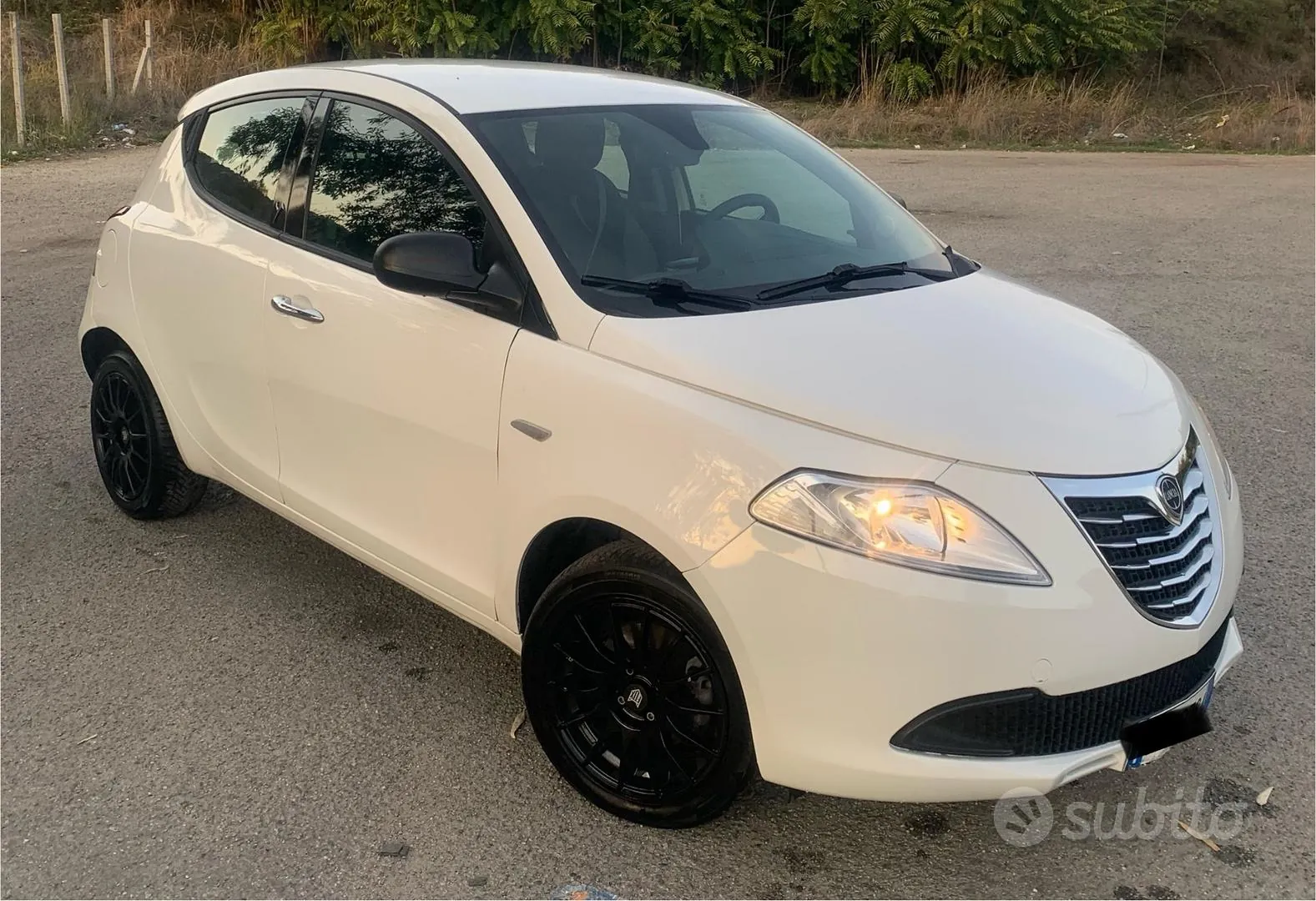 Lancia Ypsilon 2015 photo 4