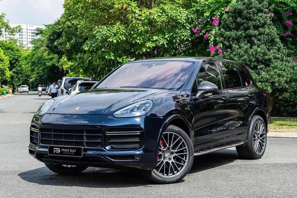 Porsche Cayenne 2016 photo 2