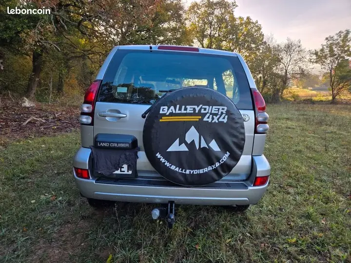 Toyota Land Cruiser 2007 photo 4