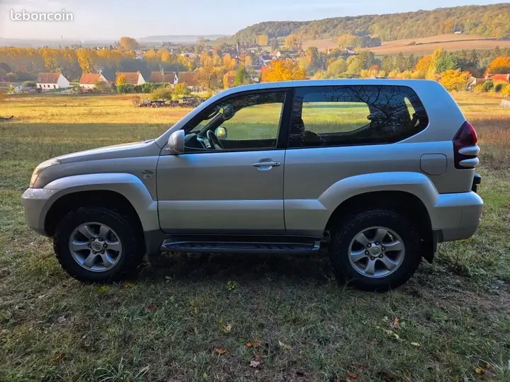 Toyota Land Cruiser 2007 photo 3