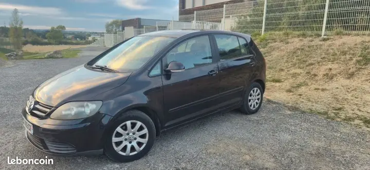 Volkswagen Golf 2005 photo 3