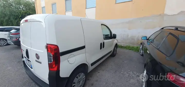 Fiat Fiorino 2015 photo 2