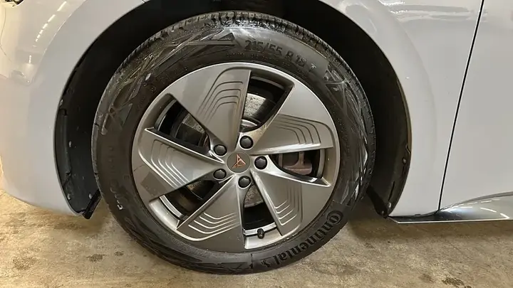 Cupra Born 2023 photo 3
