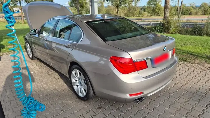 BMW 730D