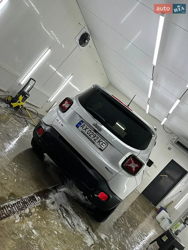 Jeep Renegade 2017 photo 4