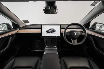 Tesla Model Y 2022 photo 4