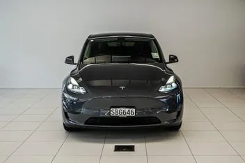 Tesla Model Y 2022 photo 3