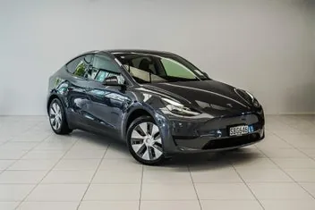Tesla Model Y 2022 photo 2