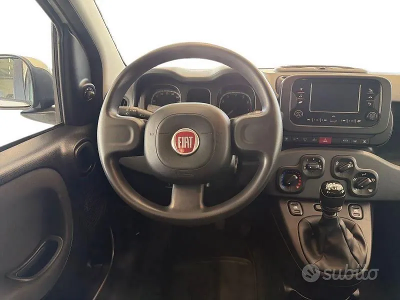 Fiat Panda 2023 photo 3