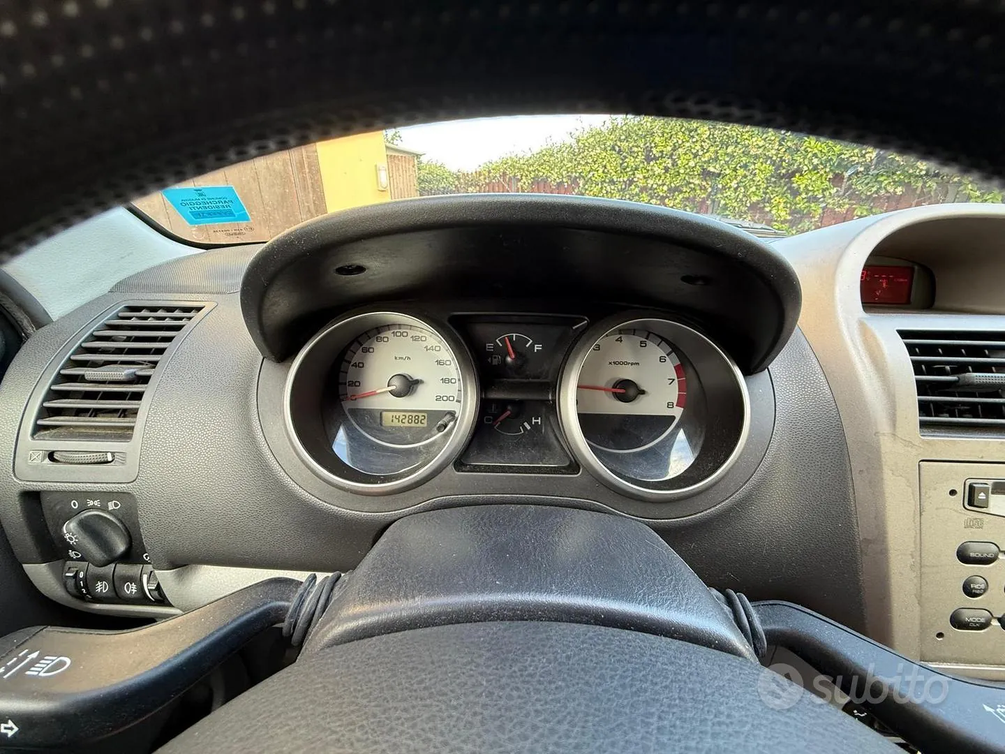 Suzuki Ignis 2005 photo 5