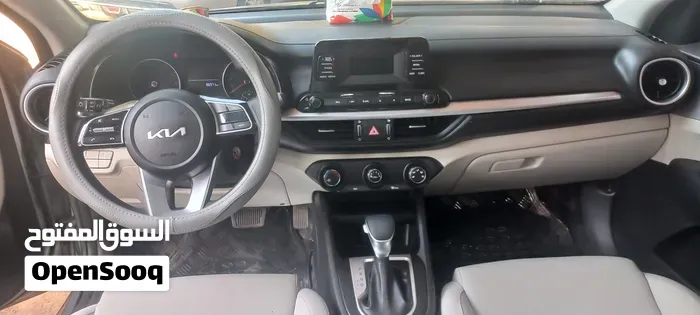 Kia K3 2023 photo 3
