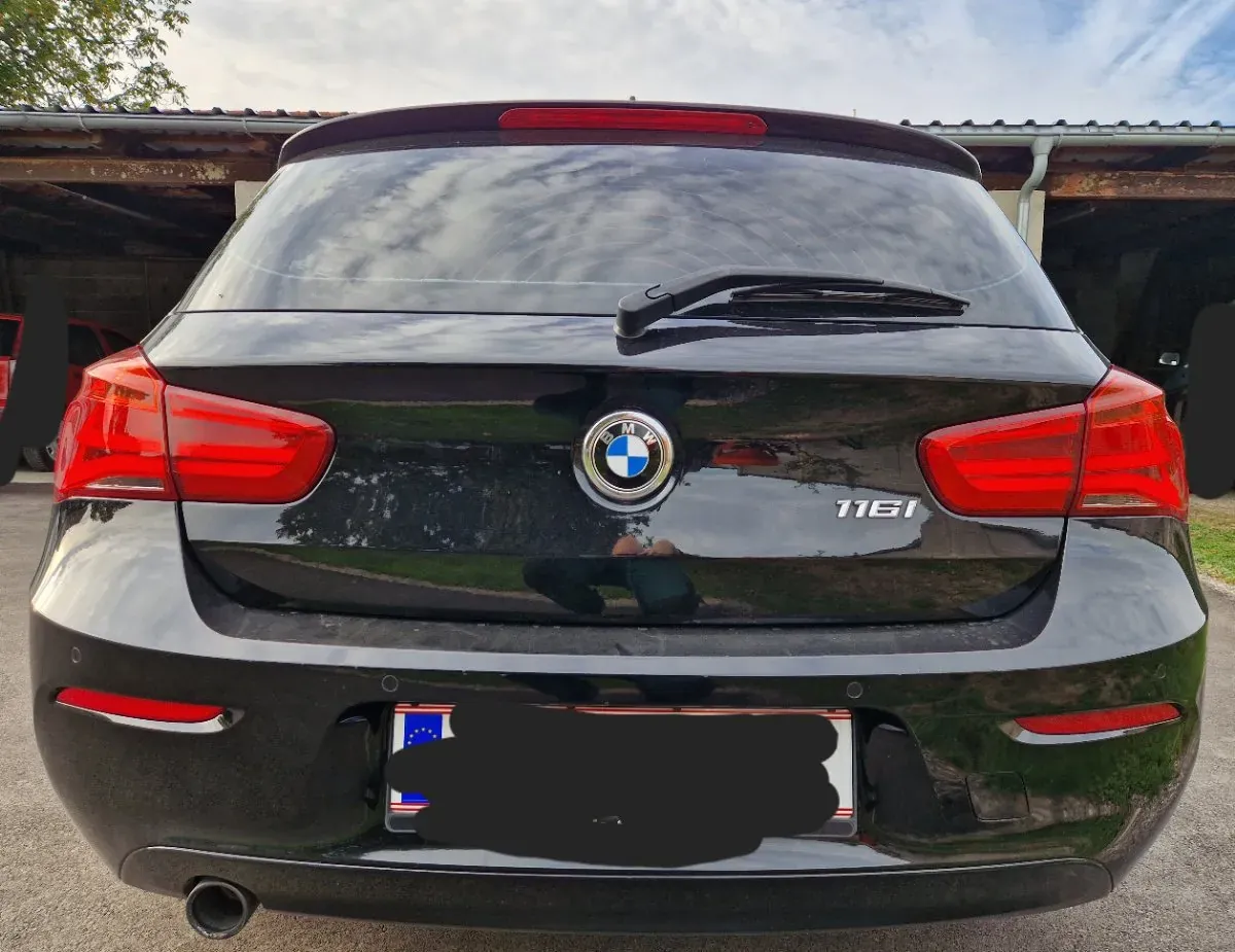 BMW 1 Series 2018 photo 2